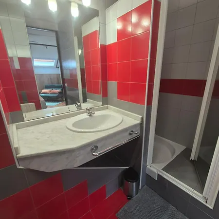 El Veleru Χιχόν